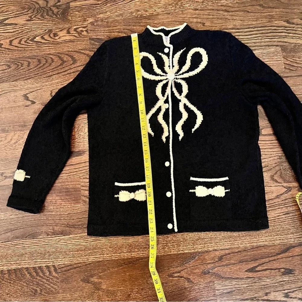 South Cotton Light, Black Knit Sweater - Picture 11 of 12